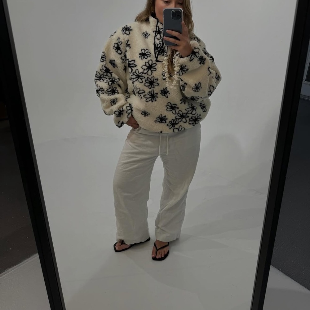 PARKE 🤍 Fleece in Floral Cream Teddy